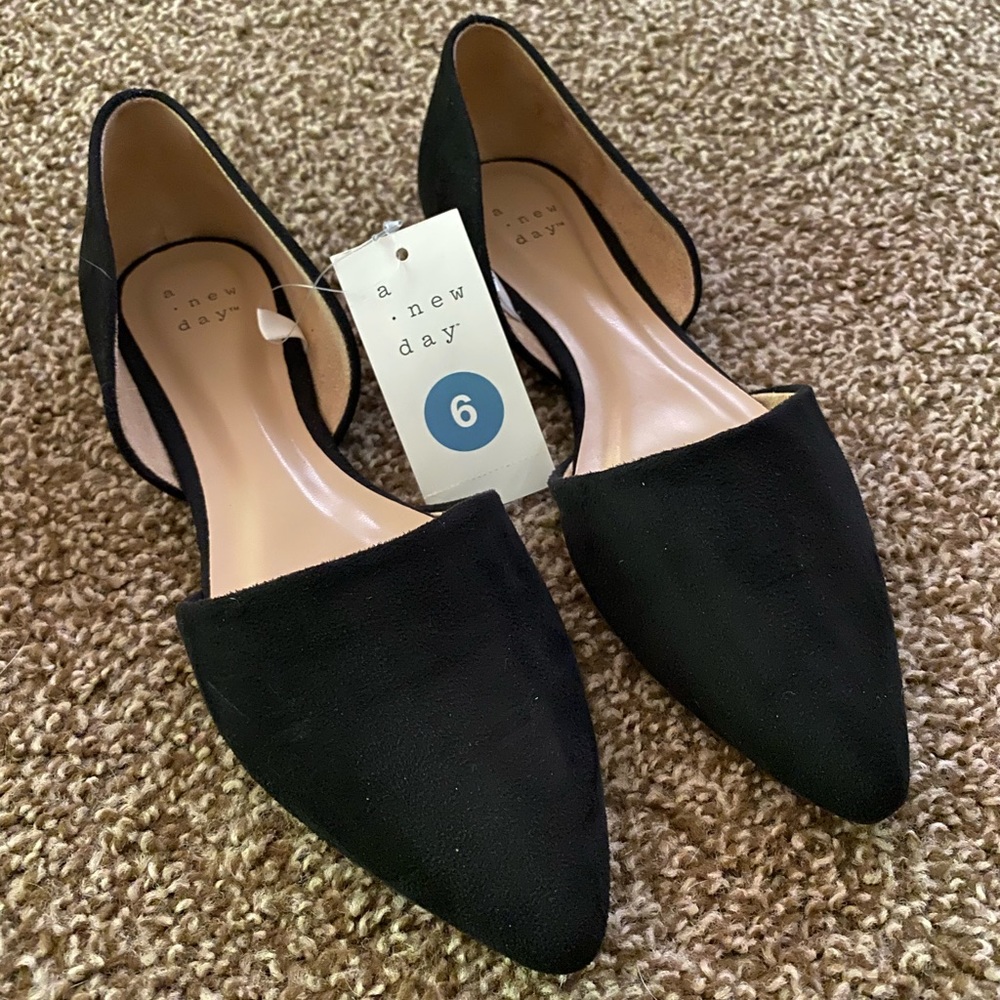 Two Piece Pointed Toe Flats